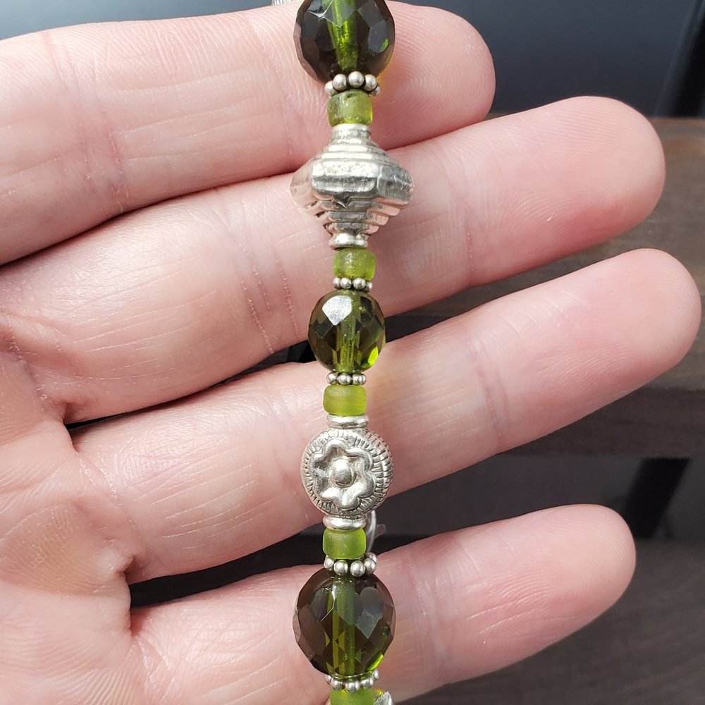 7 Inch Sterling Silver Deep Green Crystals Unique Bracelet